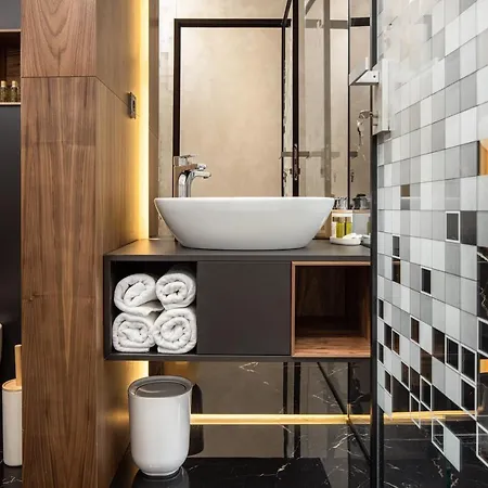 アパートホテル Oldern House 3*