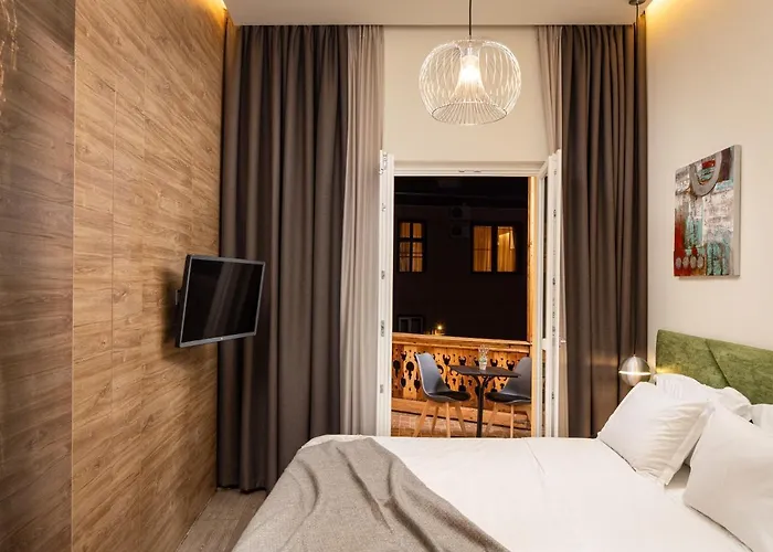 Oldern House Aparthotel 3*